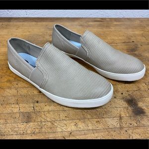 Dr Scholls memory foam slip on shoes